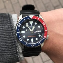 Seiko divers automatic deep shop blue dial mens watch skx009k1