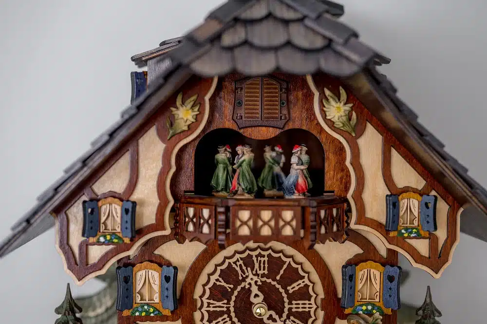 hermle-cuckoo-wall-clock-werner-92000-front