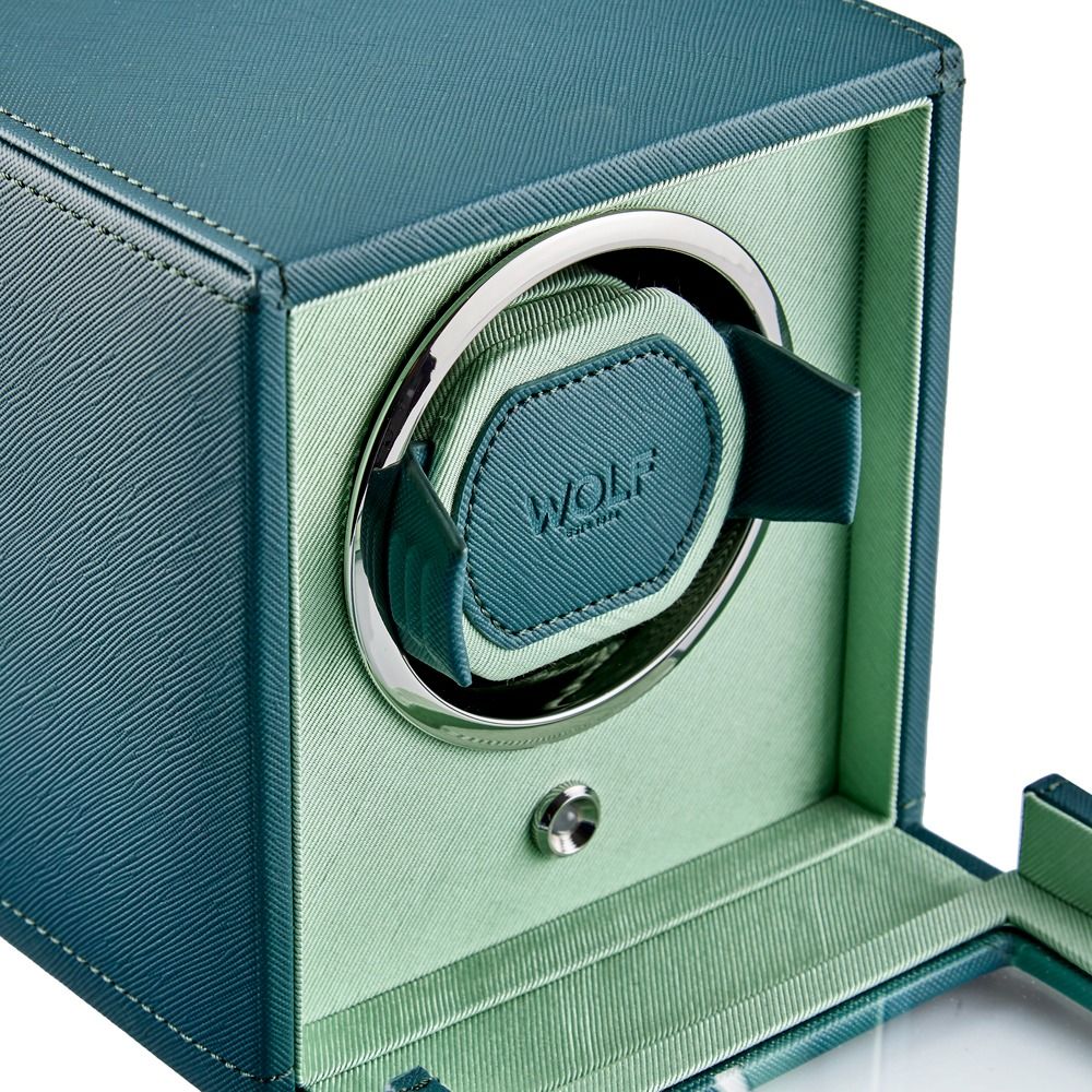 wolf-cub-single-watch-winder-with-cover-seltzer-teal-mint-02